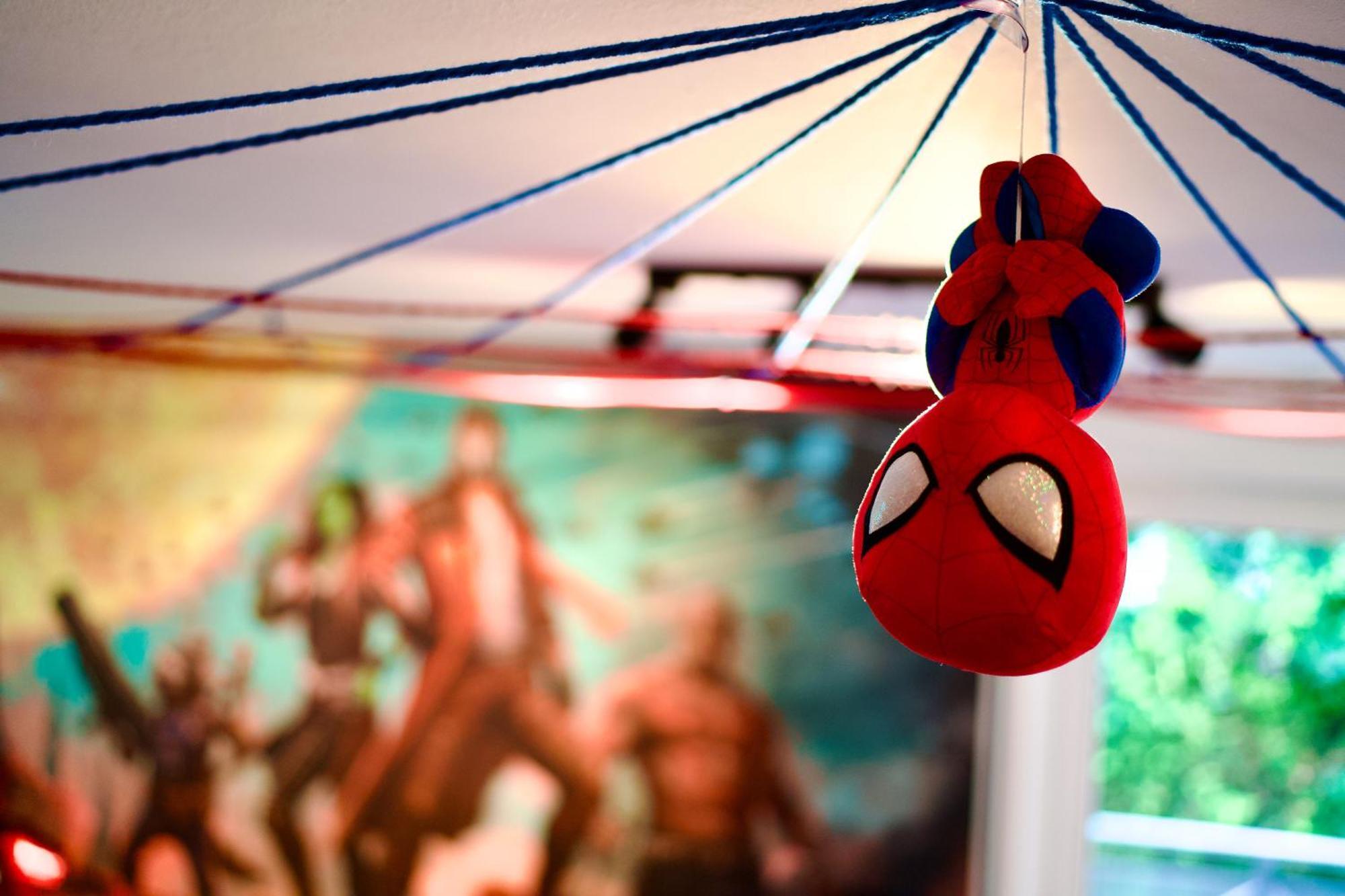 Edler Wohnraum Disney Marvel Studio Mit Balkon, Boxspringbett, Kaffeevollautomat, Lift & Parkplatz Chemnitz Dış mekan fotoğraf